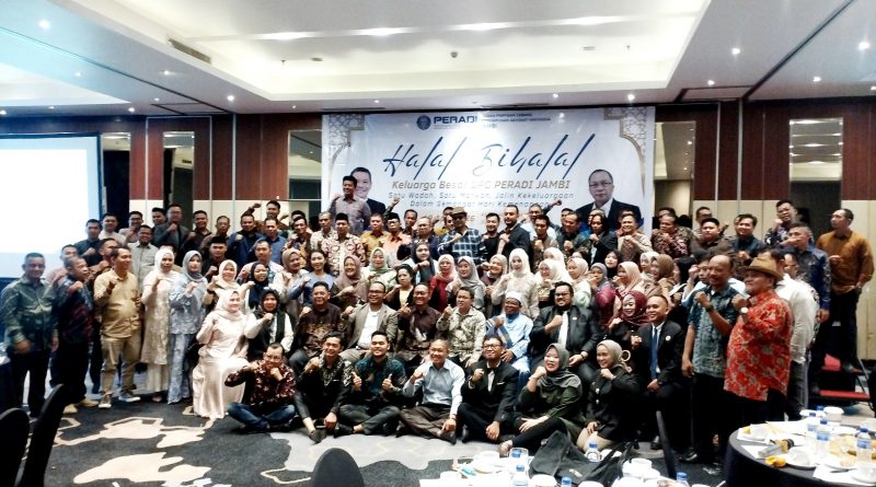 Satukan Marwah Profesi, PERADI Jambi Gelar Halal Bihalal Penuh Kebersamaan