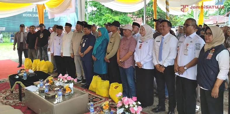 Sinergi Eksekutif-Legislatif: Wali Kota Maulana dan DPRD Jambi Jemput Aspirasi Warga Lewat Reses dan Bantuan Sosial