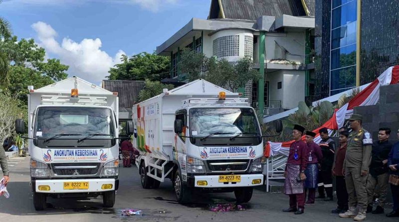 Maulana Pasang Target Tinggi: Sampah di Depo Kota Jambi Wajib Bersih dalam 24 Jam