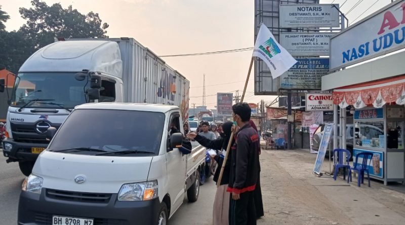 Bergerak Dampak: KAMMI UNJA Respon Jambi Peringkat 1 Kualitas Udara Terburuk dengan Bagi 1.500 Masker Gratis