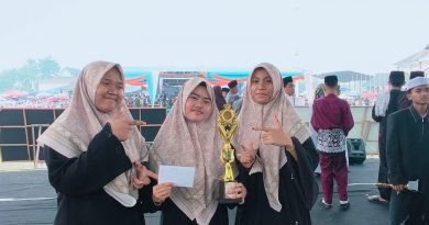 Keren! Santriwati PP Al-Ikhlas Sungai Arang Raih Juara 1 Lomba Baca Kitab Kuning Se-Kabupaten Bungo